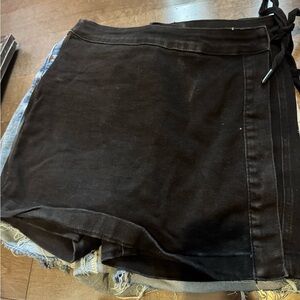 Black Lace-Up Mini Skort